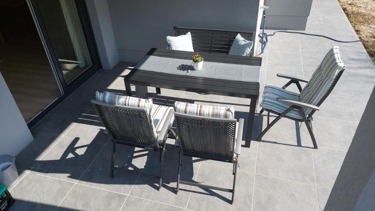 Ferienwohnung Claudia Mit Terrasse Нусдорф-ам-Аттерзее Экстерьер фото